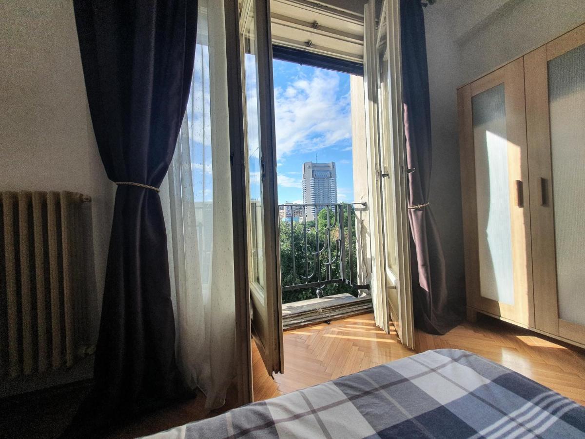Charming Studio With City View 부쿠레슈티 외부 사진